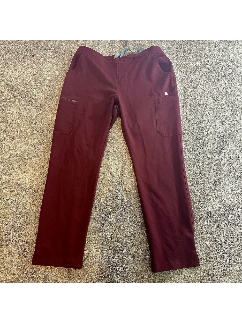 FIGS Yola Skinny Scrub Pants Maroon Women's Style TW2000R Size Large Zip Pocket